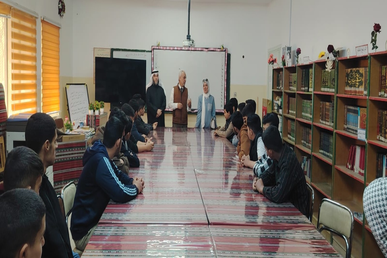 كلية الشريعة في "عمان العربية" تعزّز شراكتها المجتمعية بمحاضرة توعوية في "مدرسة محمد بن القاسم الثانوية للبنين"5
