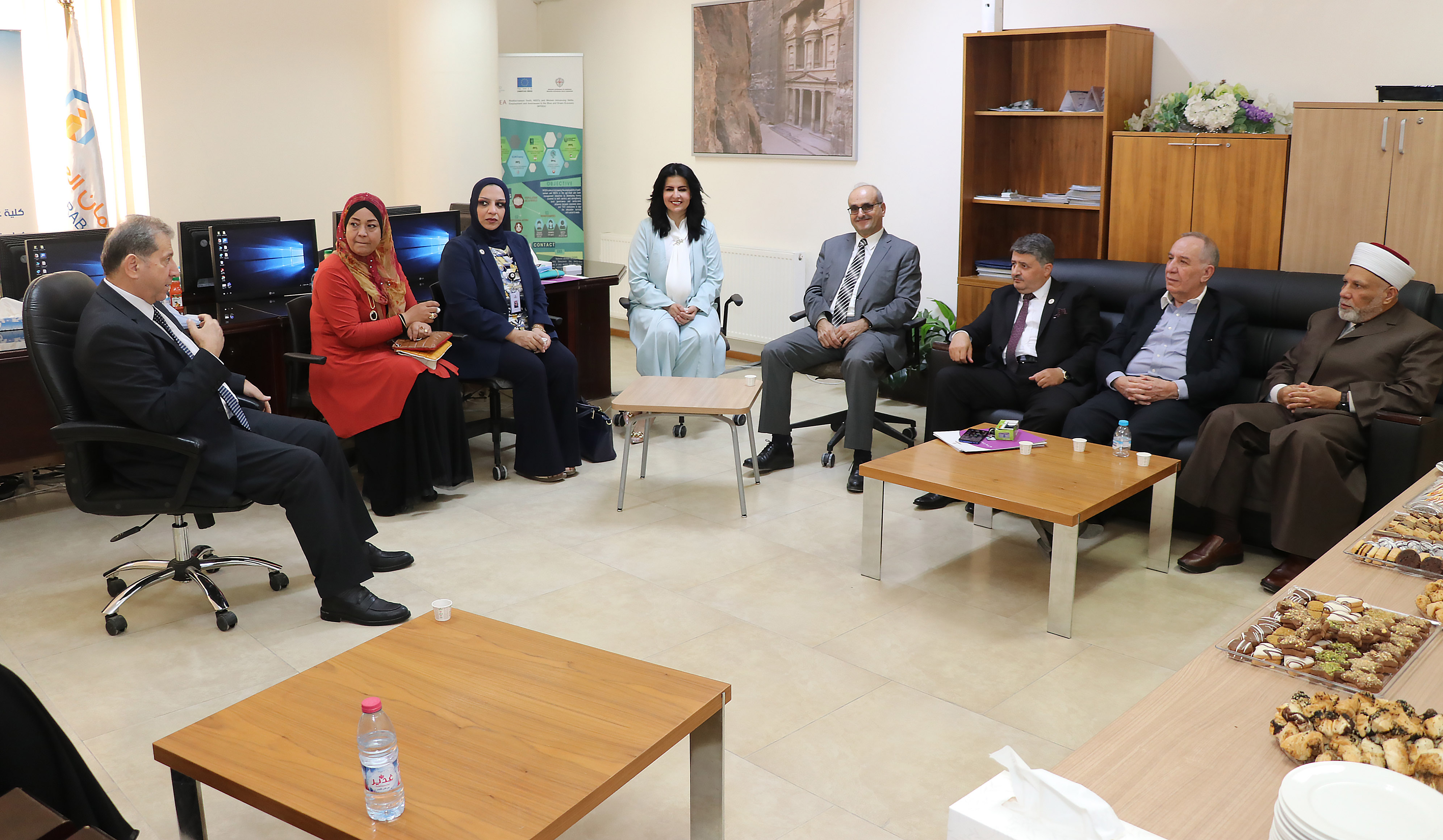 توقيع مذكرة تفاهم بين جامعة عمان العربية وجمعية عَون الثقافية الوطنية1