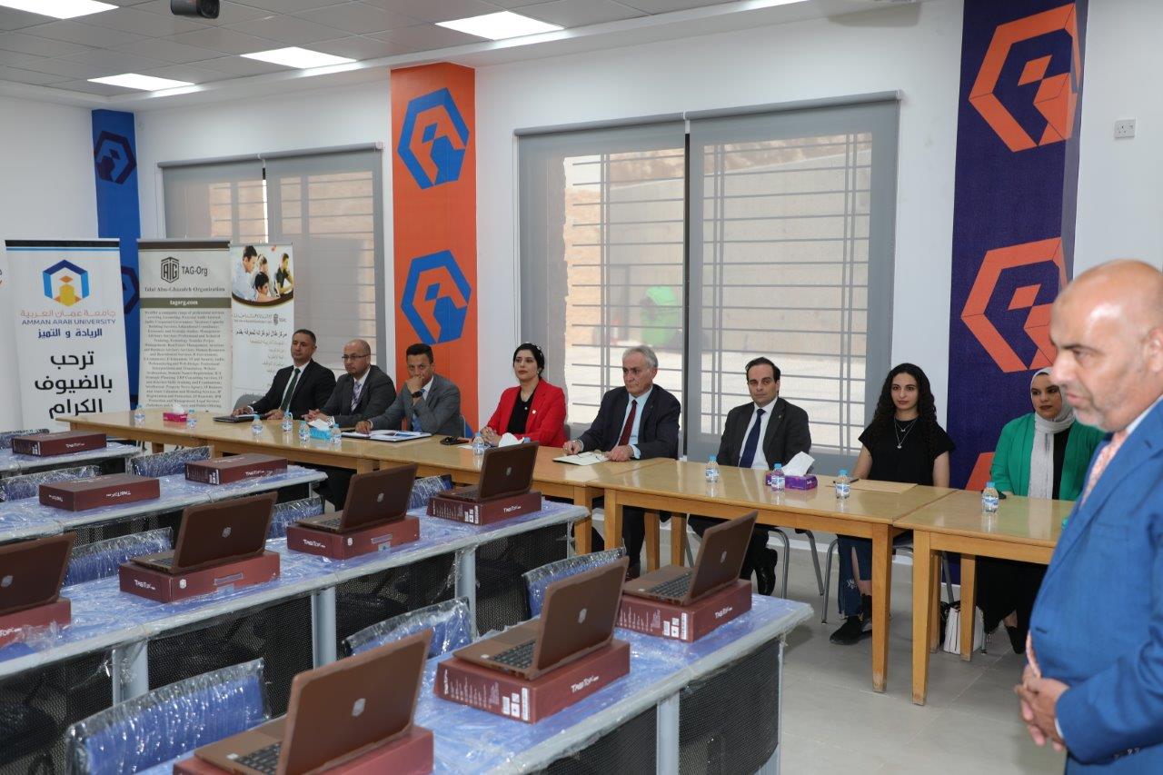 افتتاح محطة طلال أبو غزاله للمعرفة في جامعة عمان العربية وتوقيع اتفاقيات ثنائية6
