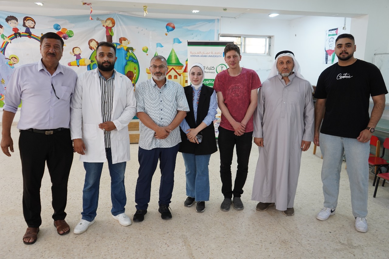 صيدلة " عمان العربية " تنظم يومًا طبيًا مجانيًا في محافظة جرش8
